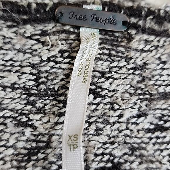Free People Kai Pom XS Cardigan Sweater - Picture 3 of 14